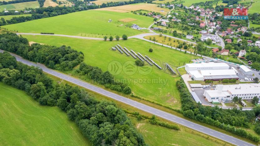 Prodej komerčního pozemku, Lhotsko, 13387 m2