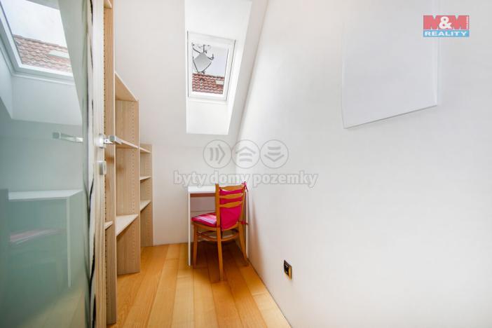 Prodej rodinného domu, Cheznovice, 269 m2