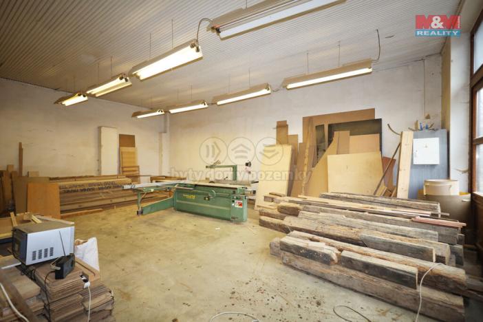 Pronájem výrobních prostor, Plesná, Lesní, 1000 m2