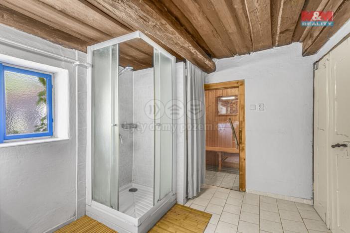 Pronájem chalupy, Dobřeň, 190 m2