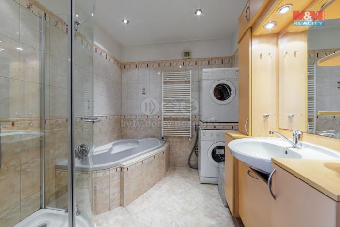 Prodej rodinného domu, Kraslice, Pod nádražím, 224 m2