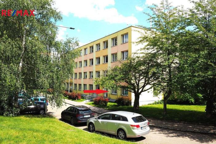 Prodej bytu 4+1, Praha - Kobylisy, Šimůnkova, 77 m2