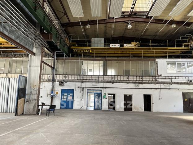 Pronájem výrobních prostor, Benešov, Černoleská, 3000 m2