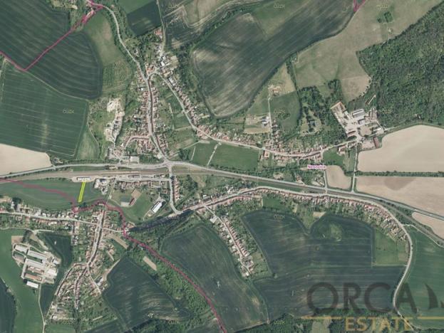 Prodej podílu pozemku pro komerční výstavbu, Nesovice, 484 m2