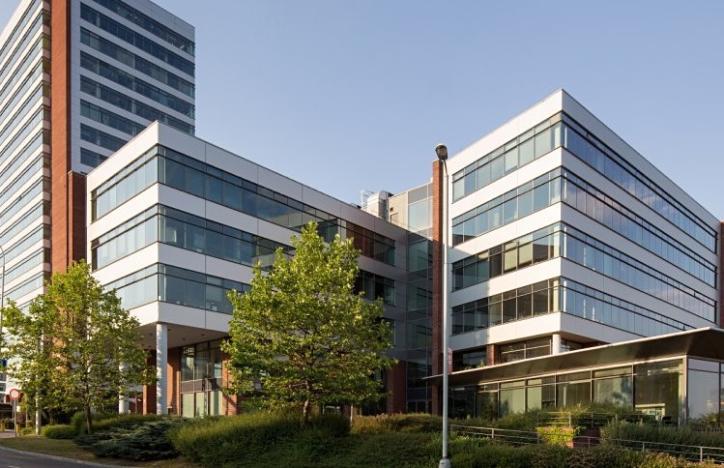 Pronájem kanceláře, Praha - Stodůlky, Bucharova, 924 m2