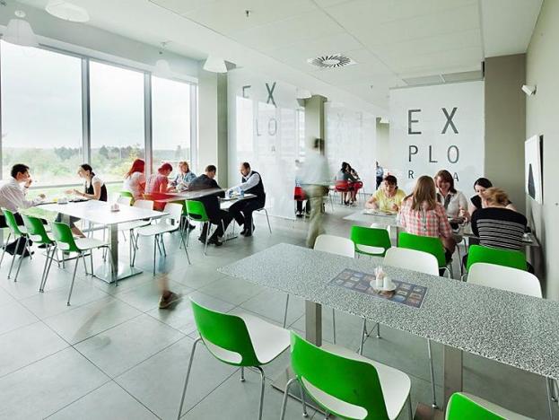 Pronájem kanceláře, Praha - Stodůlky, Bucharova, 890 m2