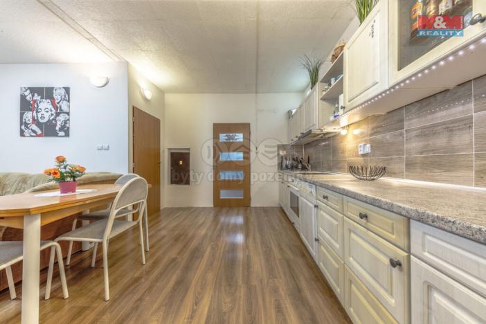 Prodej obchodního prostoru, Benešov nad Ploučnicí, Sídliště, 70 m2