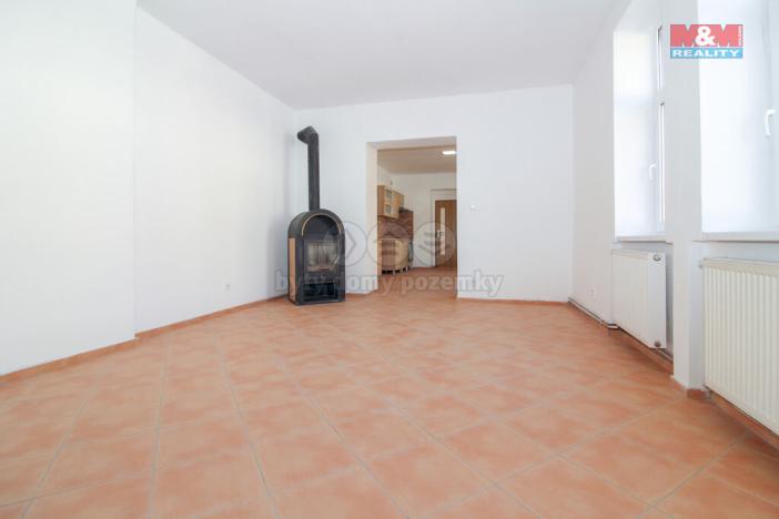 Prodej rodinného domu, Peruc - Radonice nad Ohří, 400 m2