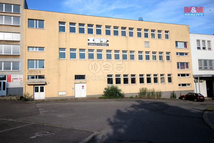 Pronájem obchodního prostoru, Žďár nad Sázavou - Žďár nad Sázavou 1, nám. Republiky, 500 m2