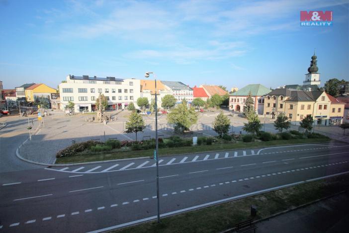 Pronájem obchodního prostoru, Žďár nad Sázavou - Žďár nad Sázavou 1, nám. Republiky, 500 m2