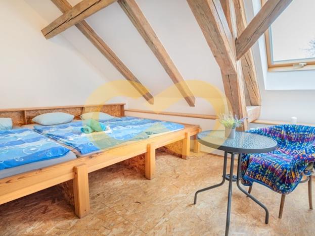 Prodej rodinného domu, Uzeničky, 590 m2