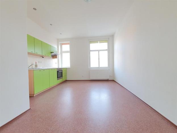 Pronájem bytu 2+kk, Praha - Vinohrady, Korunní, 48 m2