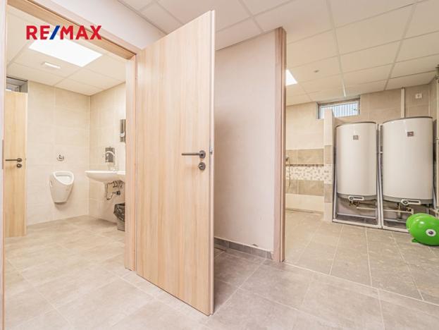 Prodej výrobních prostor, Kladno, Šachetní, 1162 m2