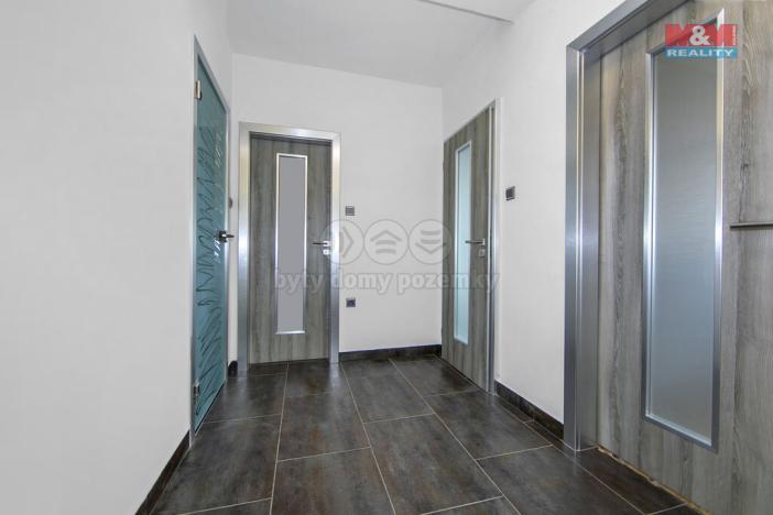 Pronájem rodinného domu, Tlučná, Ke Koupališti, 180 m2