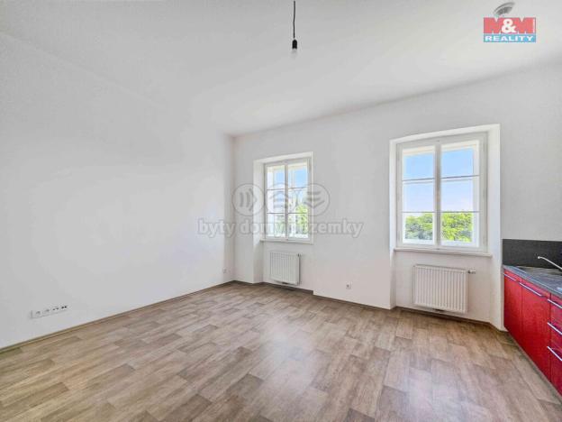 Pronájem bytu 1+kk, Studeněves, 32 m2