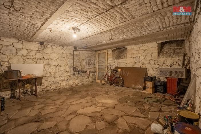 Prodej rodinného domu, Horní Police, 9. května, 276 m2