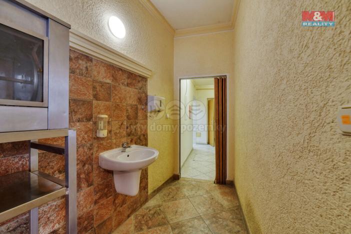 Prodej obchodního prostoru, Kynšperk nad Ohří, Maxima Gorkého, 132 m2