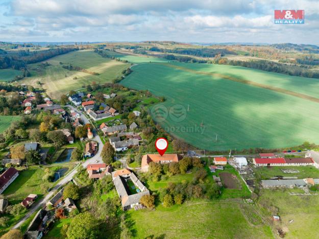 Prodej zemědělské usedlosti, Radonín, 200 m2