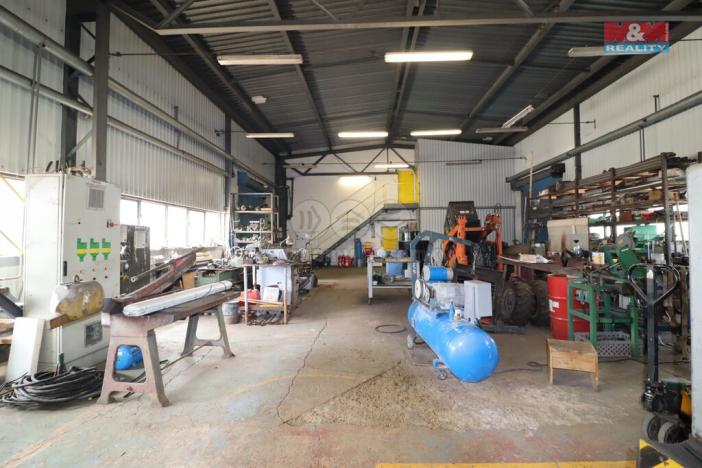 Prodej obchodního prostoru, Kadaň - Prunéřov, 2760 m2