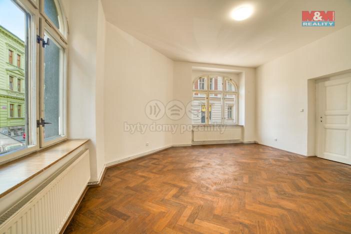 Prodej bytu 2+1, Plzeň - Jižní Předměstí, Kardinála Berana, 90 m2