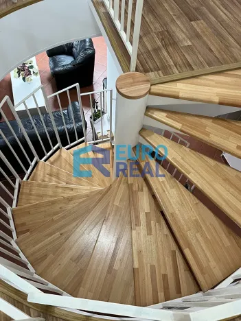 Prodej rodinného domu, Vestec, Luční, 245 m2