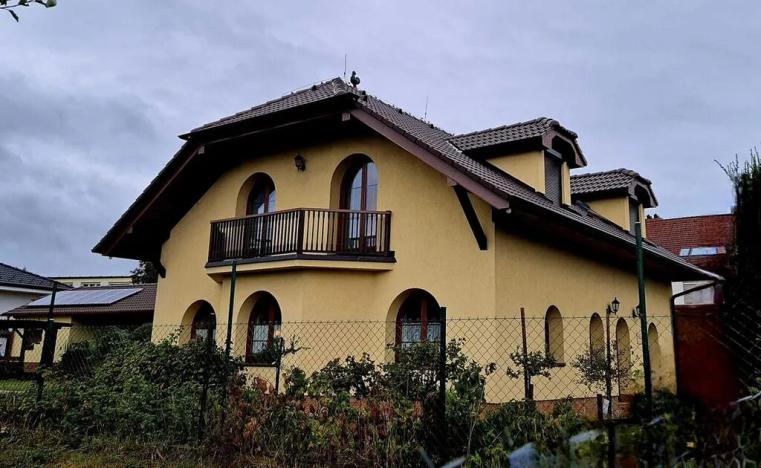 Prodej rodinného domu, Divišov, Na Sadech, 240 m2