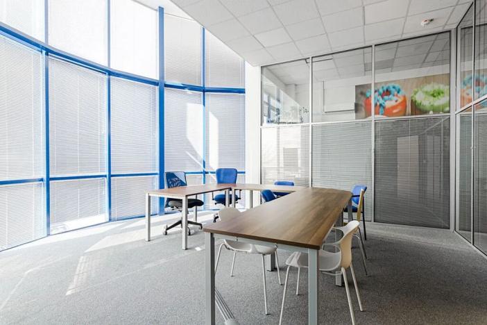 Pronájem kanceláře, Praha - Stodůlky, Jeremiášova, 1000 m2