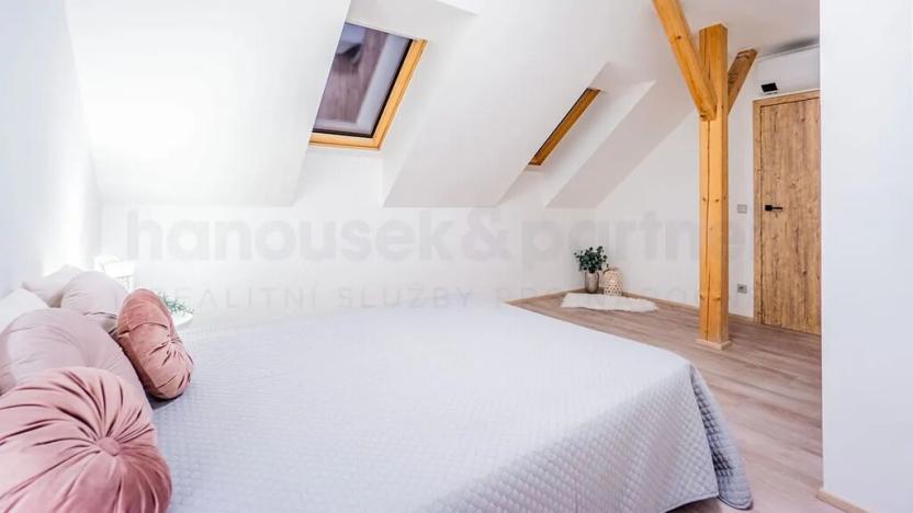 Prodej bytu 4+kk, Vrchlabí, Horská, 92 m2