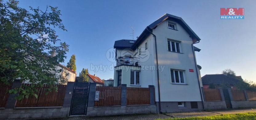 Prodej rodinného domu, Čelákovice, Rooseveltova, 234 m2