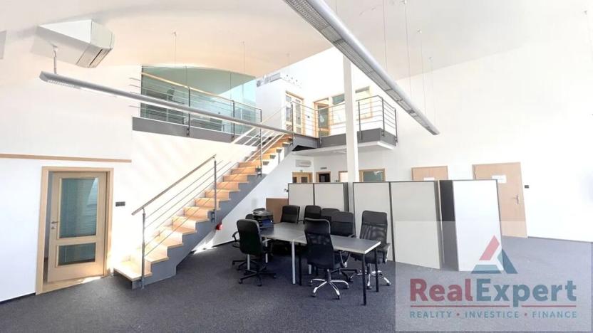 Pronájem kanceláře, Praha - Braník, Zelený pruh, 294 m2