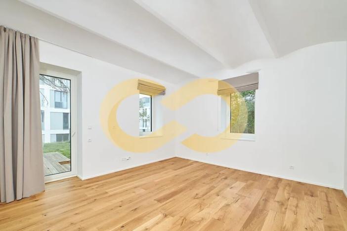 Prodej rodinného domu, Vrchlabí, Pražská, 401 m2