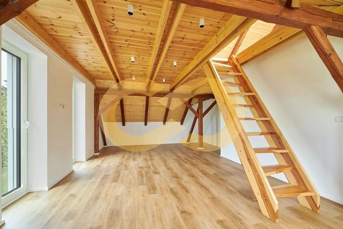 Prodej rodinného domu, Vrchlabí, Pražská, 401 m2