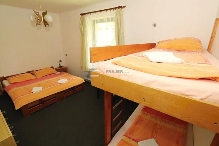 Prodej rodinného domu, Benecko, 221 m2