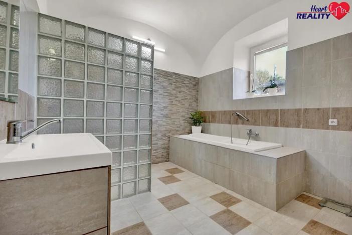 Prodej rodinného domu, Brumovice, Hlavní, 185 m2