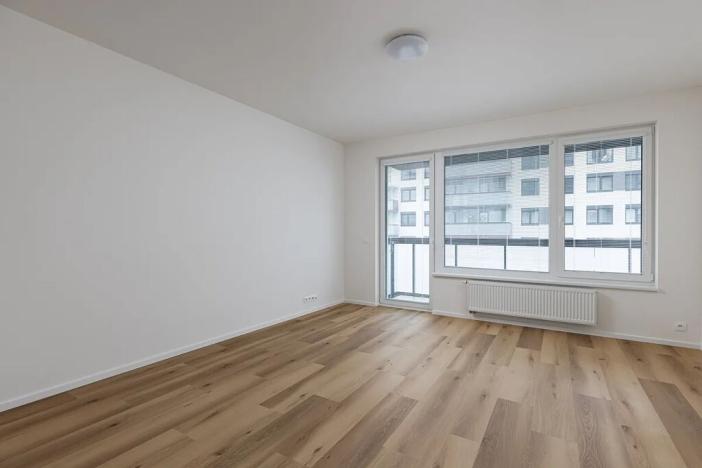 Pronájem bytu 1+kk, Praha - Hloubětín, Laponská, 34 m2