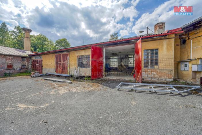 Prodej výrobních prostor, Chodová Planá, Kyjovská, 1564 m2