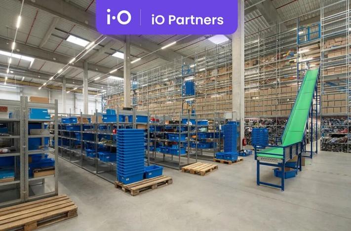 Pronájem skladu, Pardubice, U Prefy, 7634 m2