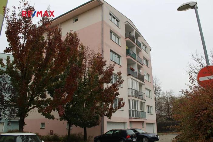 Pronájem bytu 2+kk, Kolín, Třídvorská, 58 m2