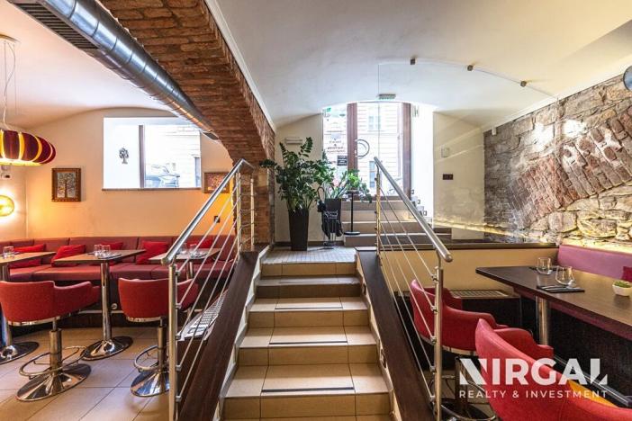 Prodej restaurace, Praha - Vinohrady, Balbínova, 198 m2