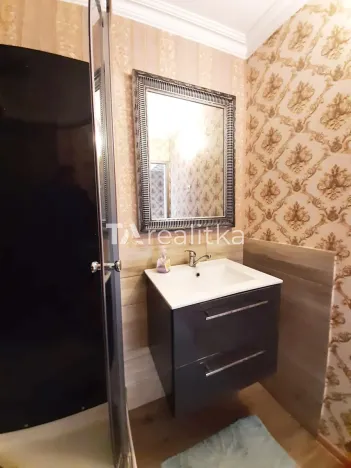 Prodej ubytování, Bílá, 222 m2