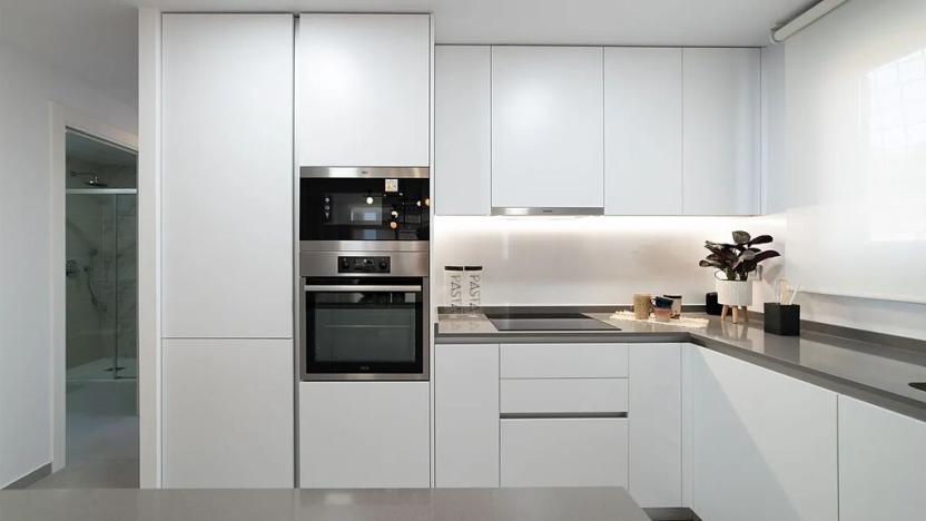 Prodej bytu 4+kk, Benidorm, Španělsko, 76 m2