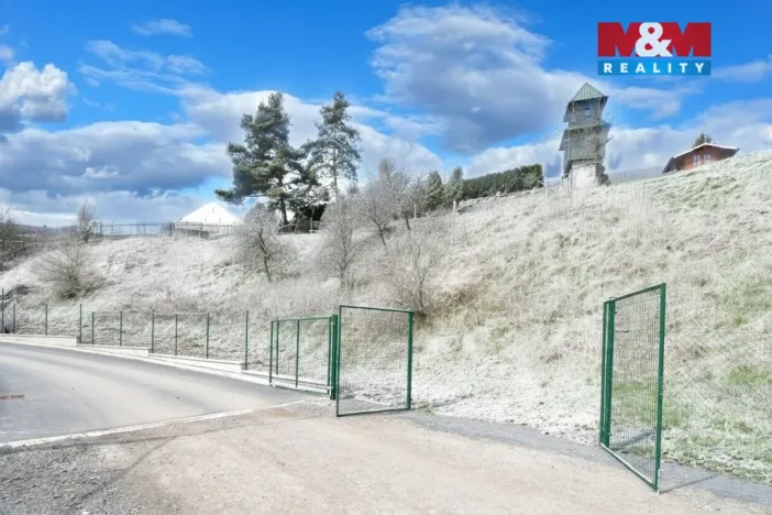 Prodej pozemku pro bydlení, Komárov, 1217 m2