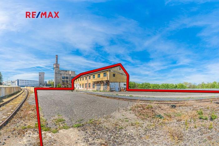 Pronájem skladu, Slaný, Netovická, 2000 m2