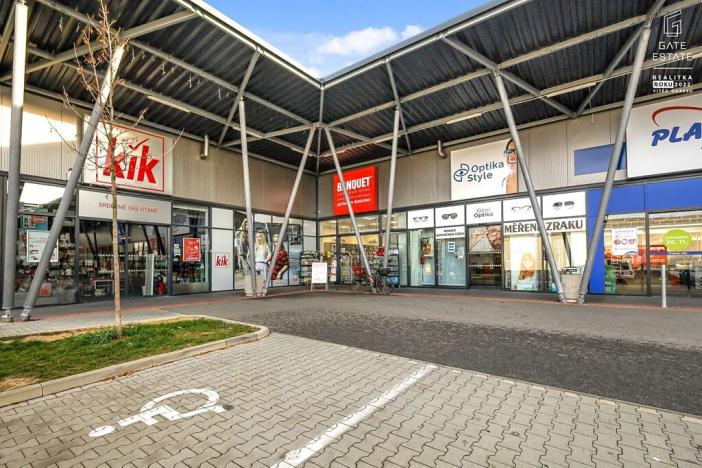 Pronájem obchodního prostoru, Holešov, Palackého, 178 m2