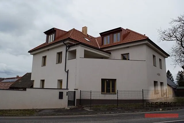 Prodej bytu 2+kk, Řevničov, Karlovarská, 76 m2