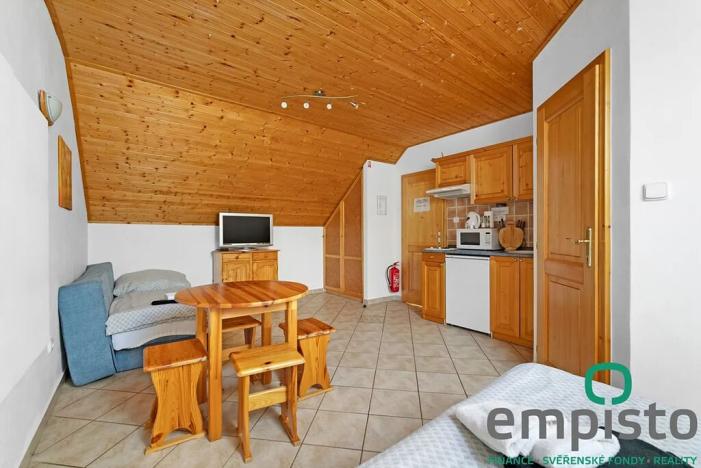 Prodej rodinného domu, Štítary, 327 m2