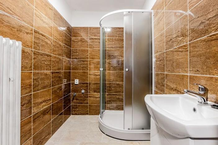 Prodej vícegeneračního domu, Český Krumlov, 5. května, 270 m2