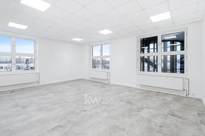 Pronájem obchodního prostoru, Tábor, Berlínská, 1073 m2