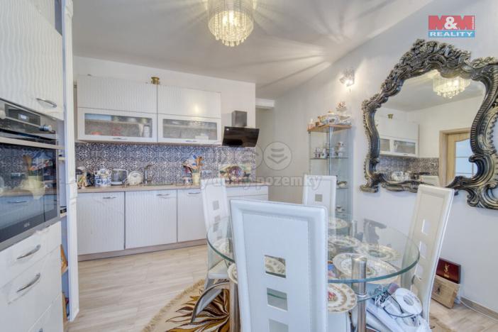 Prodej bytu 4+1, Karlovy Vary - Rybáře, Krušnohorská, 102 m2