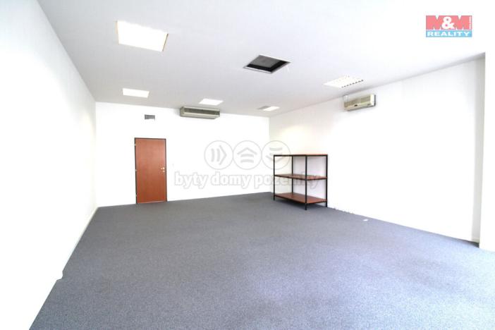 Pronájem kanceláře, Praha - Strašnice, Pod kapličkou, 695 m2